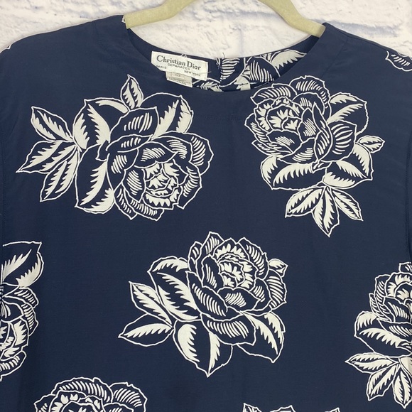 Christian Dior vintage navy rose print short sleeve top 10 - Picture 2 of 5
